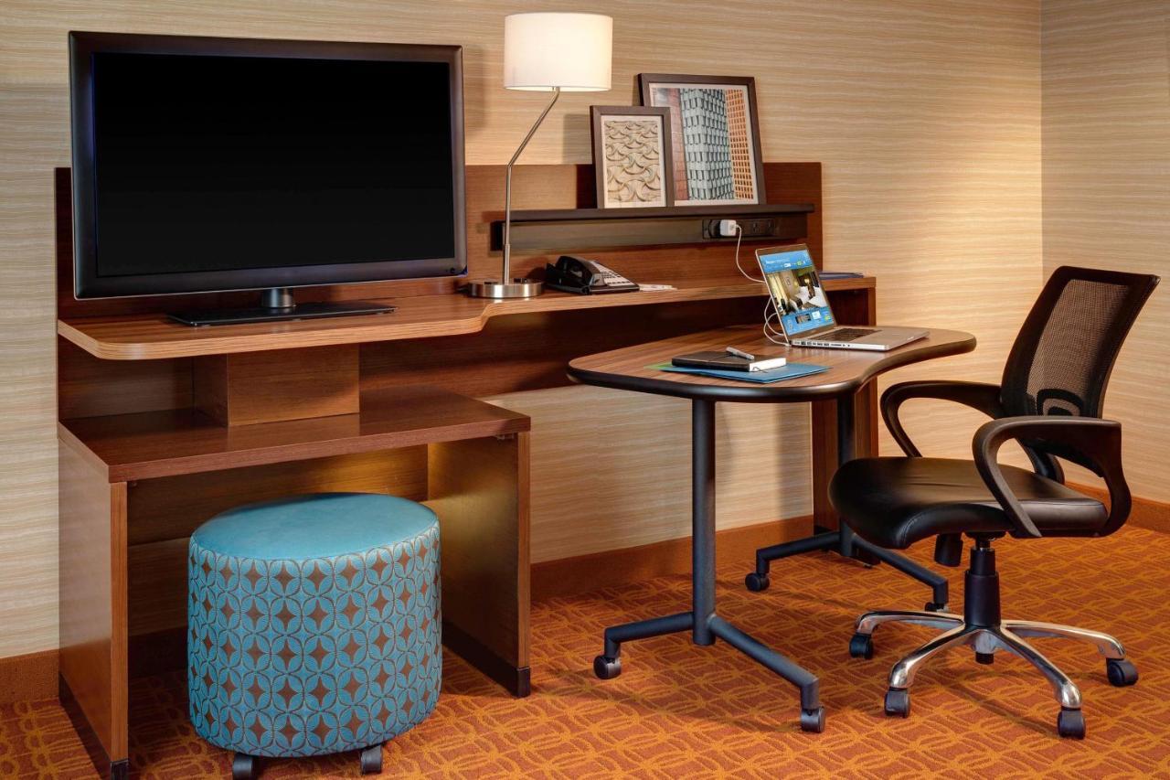 Fairfield Inn & Suites Lincoln Crete Εξωτερικό φωτογραφία